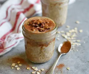 Creamy Snickerdoodle Overnight Oats topped with cinnamon and sugar for a delicious breakfast