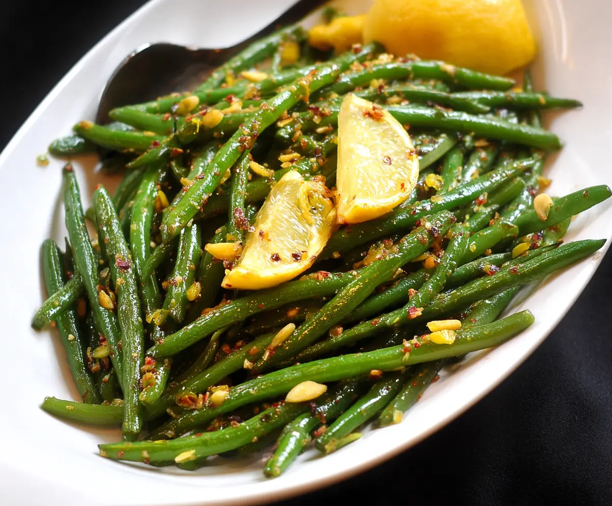 Delicious lemon green beans recipe with fresh green beans and zesty lemon flavor.